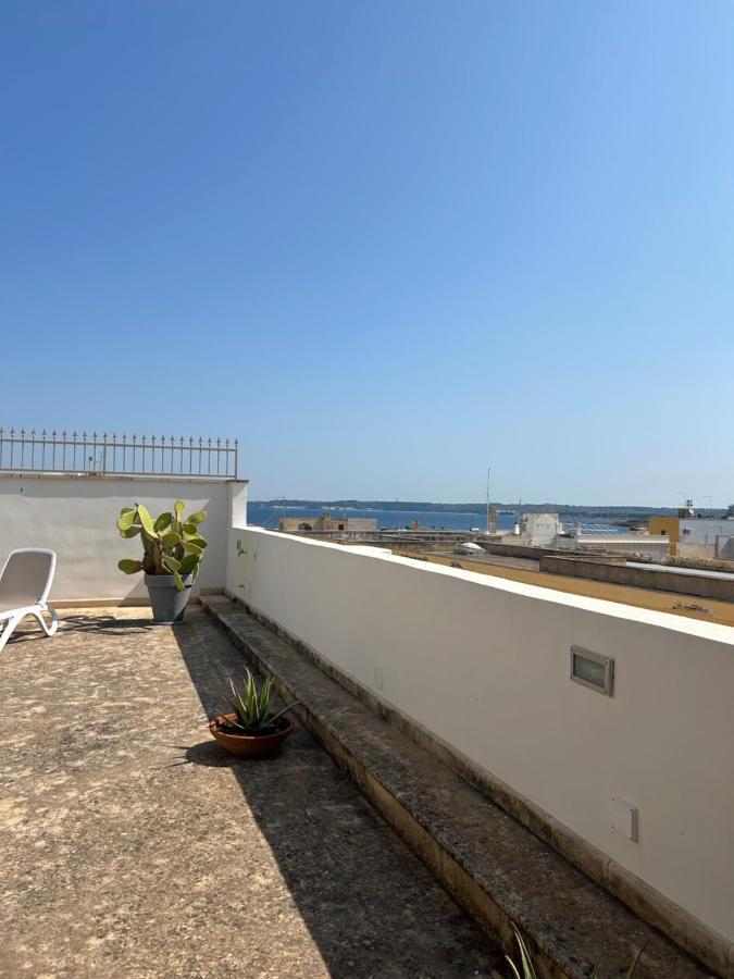 Bed and Breakfast Palazzo Angelelli Gallipoli Exterior foto
