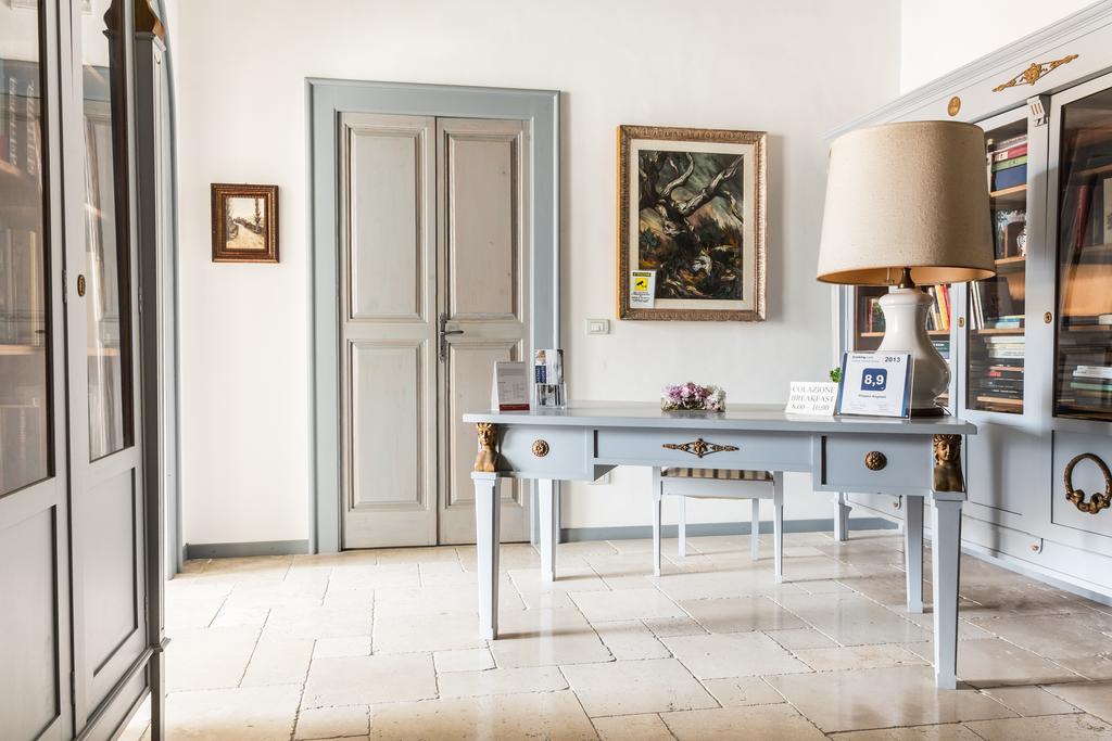 Bed and Breakfast Palazzo Angelelli Gallipoli Exterior foto