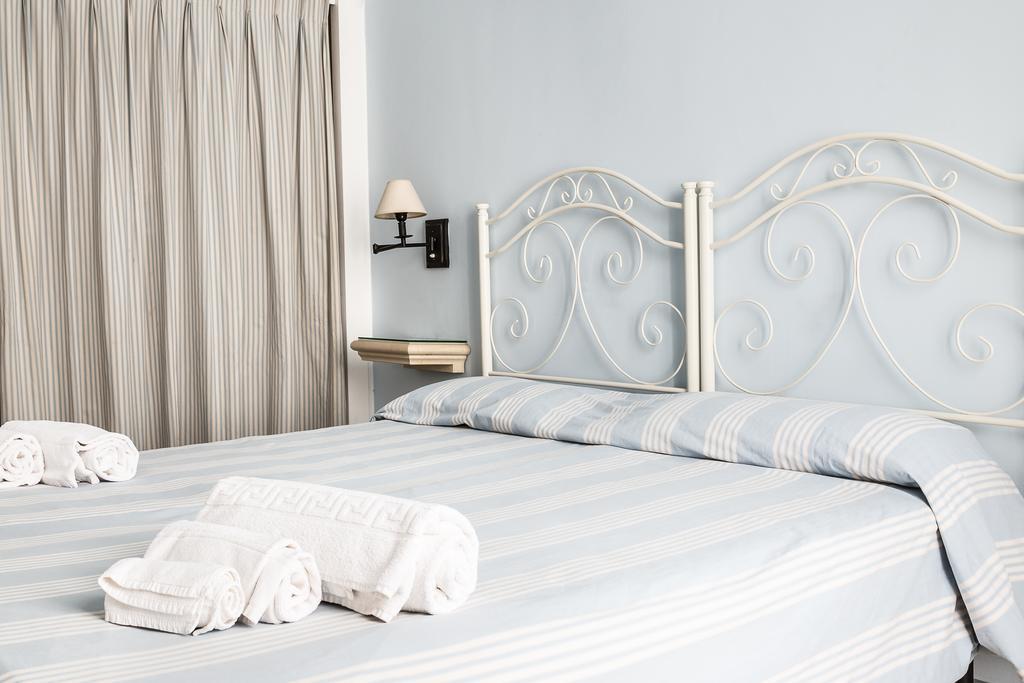 Bed and Breakfast Palazzo Angelelli Gallipoli Exterior foto