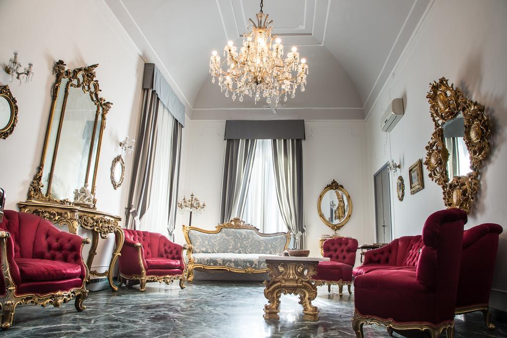 Bed and Breakfast Palazzo Angelelli Gallipoli Exterior foto
