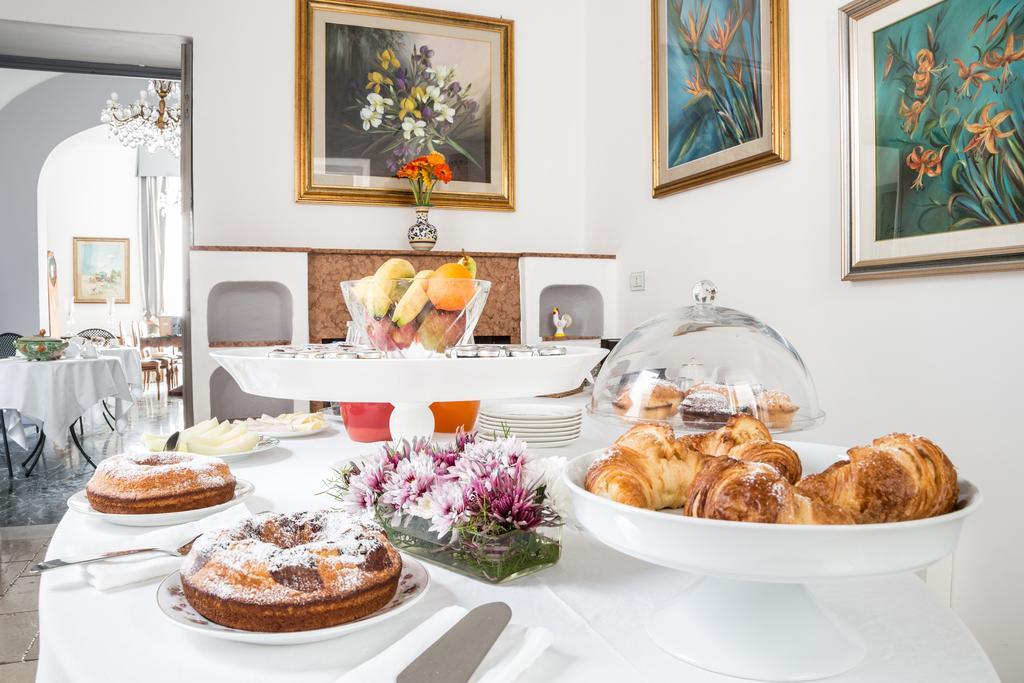 Bed and Breakfast Palazzo Angelelli Gallipoli Exterior foto